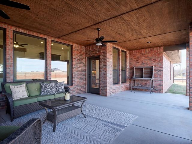 6101 SW 118th Street, Oklahoma City, OK 73173