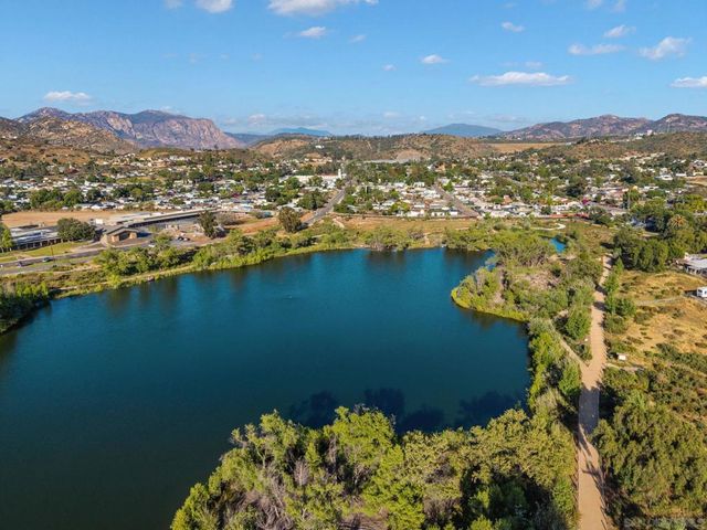 12740 Laurel St 408, Lakeside, CA 92040