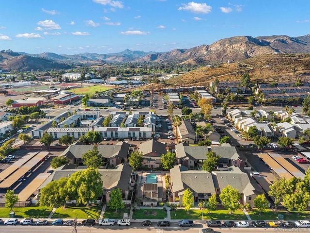 12740 Laurel St 408, Lakeside, CA 92040