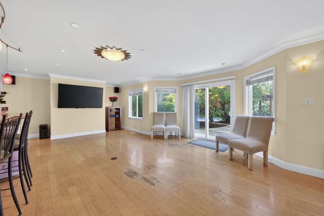 746 Jacaranda Circle, Hillsborough, CA 94010