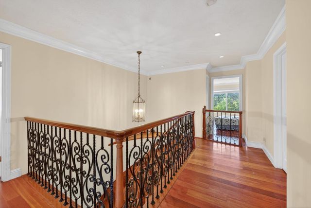 746 Jacaranda Circle, Hillsborough, CA 94010