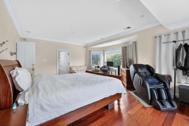 746 Jacaranda Circle, Hillsborough, CA 94010