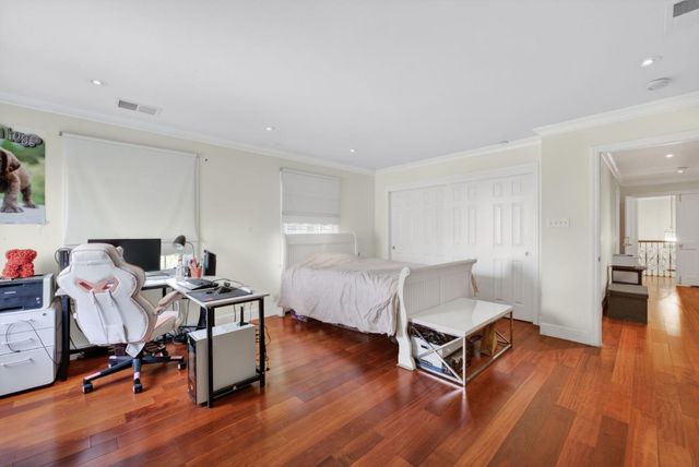 746 Jacaranda Circle, Hillsborough, CA 94010