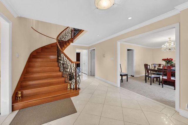 746 Jacaranda Circle, Hillsborough, CA 94010