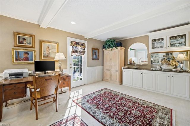 916 Downshire CHSE, Virginia Beach, VA 23452