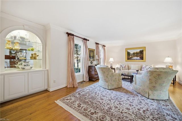 916 Downshire CHSE, Virginia Beach, VA 23452