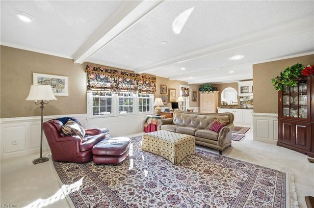 916 Downshire CHSE, Virginia Beach, VA 23452