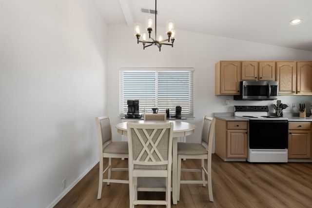 10825 Clyburn Park Drive NE, Albuquerque, NM 87123