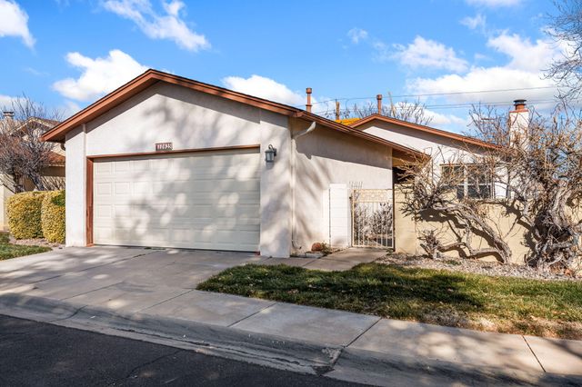 10825 Clyburn Park Drive NE, Albuquerque, NM 87123