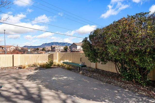 10825 Clyburn Park Drive NE, Albuquerque, NM 87123