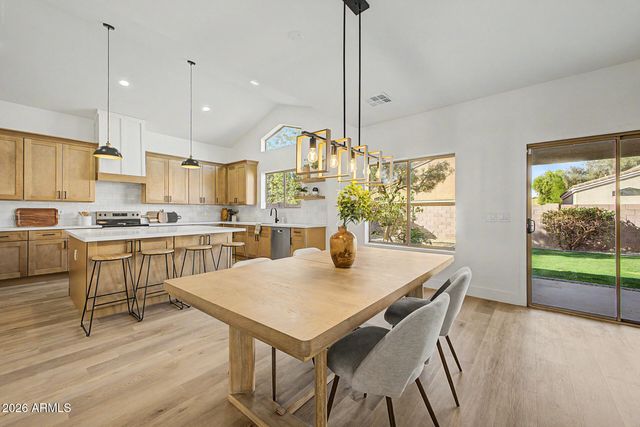 3512 W MINERAL BUTTE Drive, San Tan Valley, AZ 85144