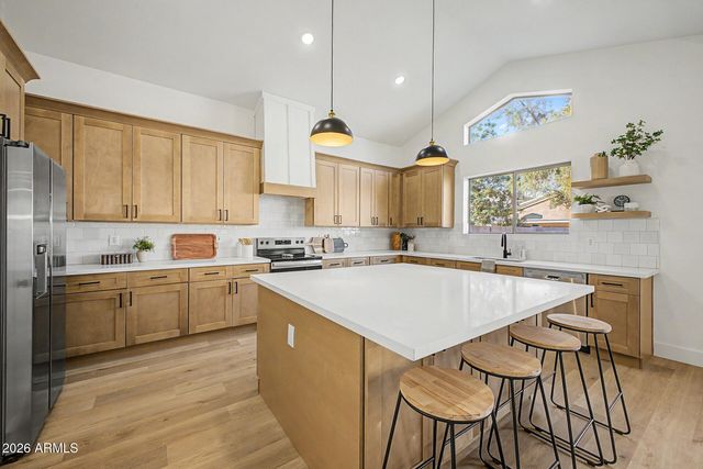 3512 W MINERAL BUTTE Drive, San Tan Valley, AZ 85144