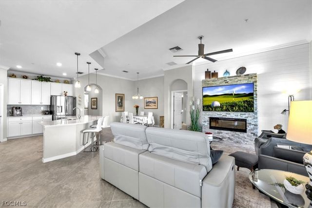 10498 Casella WAY 202, Fort Myers, FL 33913