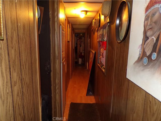 1825 Noble Way, Landers, CA 92285