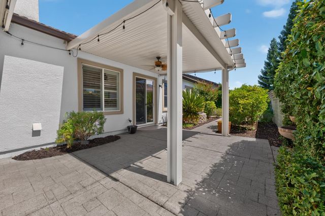 6520 Nebula Ct, Rocklin, CA 95677