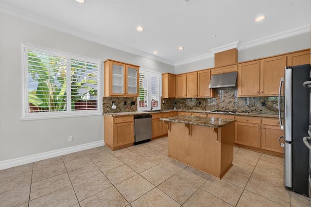 6520 Nebula Ct, Rocklin, CA 95677