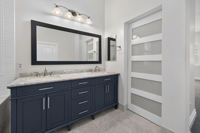 6520 Nebula Ct, Rocklin, CA 95677