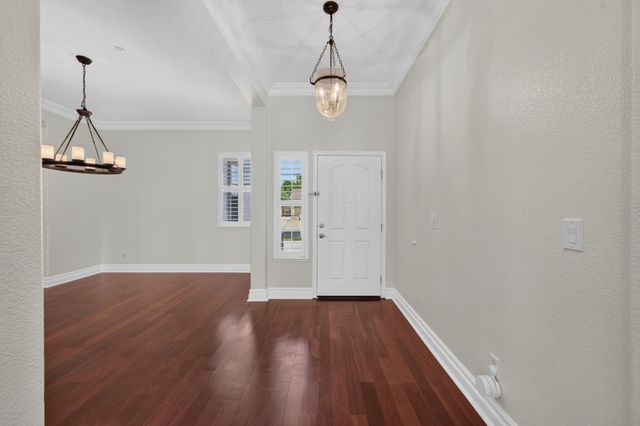 6520 Nebula Ct, Rocklin, CA 95677