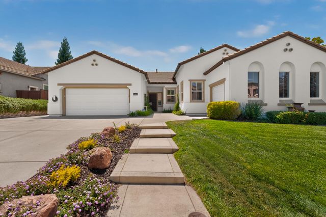 6520 Nebula Ct, Rocklin, CA 95677