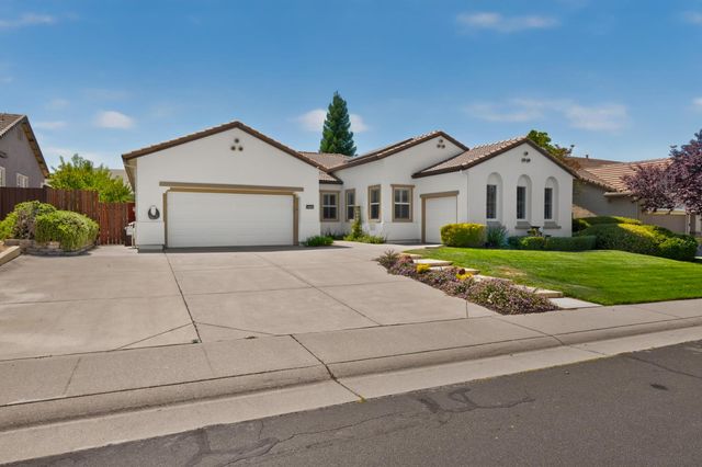 6520 Nebula Ct, Rocklin, CA 95677