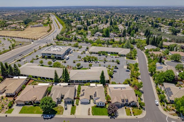 6520 Nebula Ct, Rocklin, CA 95677