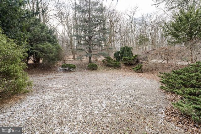 130 RESH RD, Reinholds, PA 17569