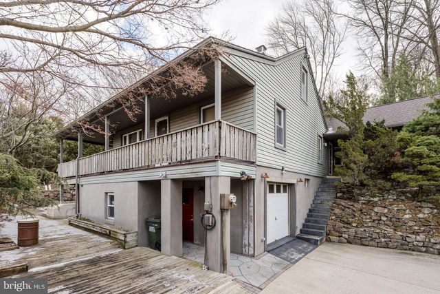 130 RESH RD, Reinholds, PA 17569