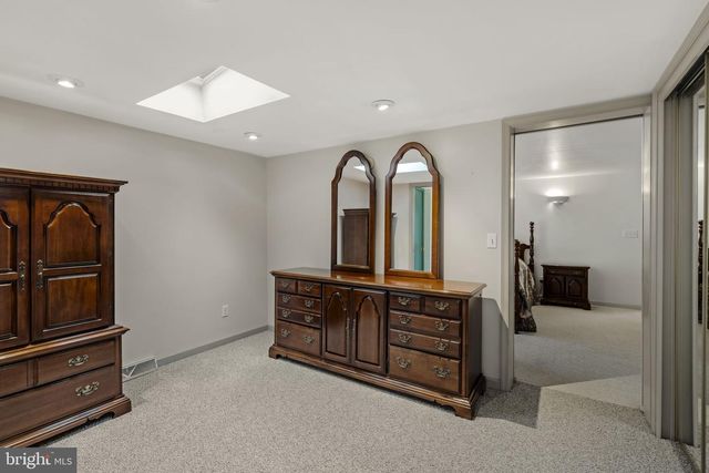 130 RESH RD, Reinholds, PA 17569