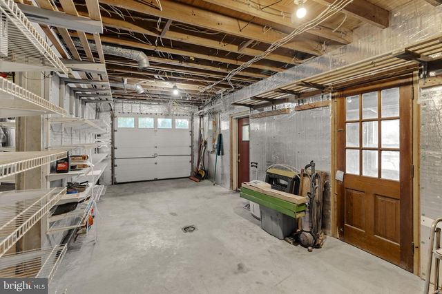 130 RESH RD, Reinholds, PA 17569