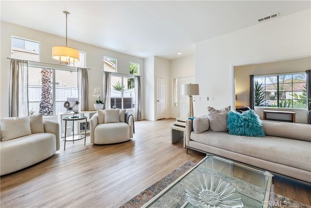 3955 Escala Cove, Oceanside, CA 92058