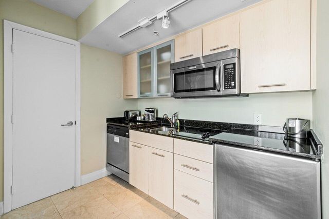 2670 E Sunrise Boulevard 1202, Fort Lauderdale, FL 33304