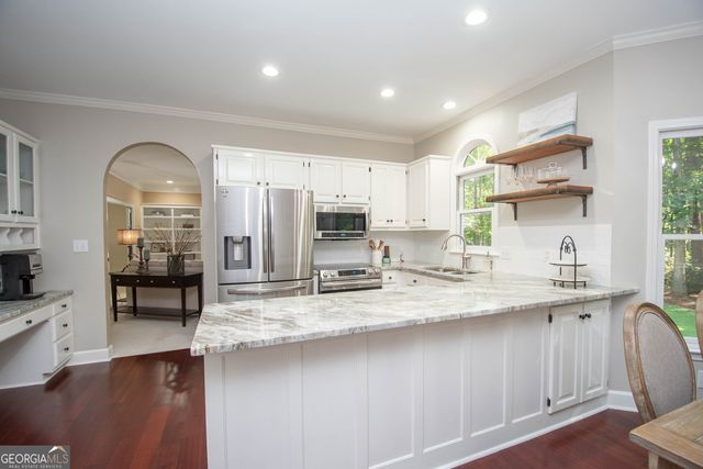 300 Weeping Willow Way, Tyrone, GA 30290
