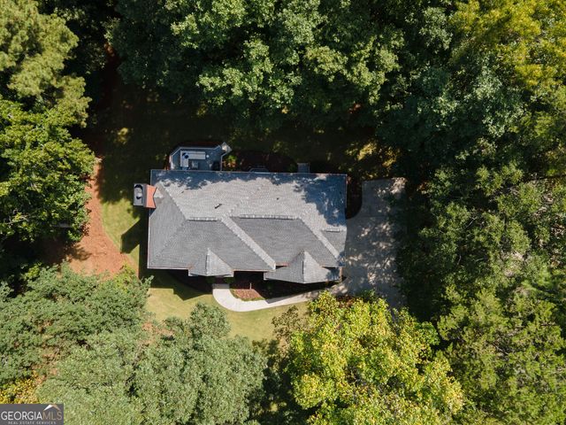 300 Weeping Willow Way, Tyrone, GA 30290