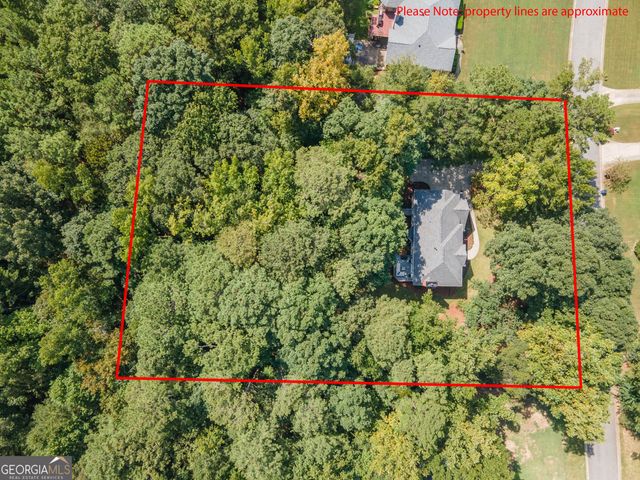 300 Weeping Willow Way, Tyrone, GA 30290