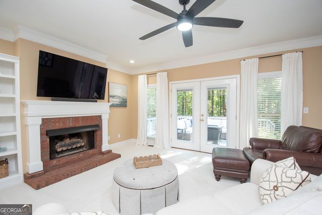 300 Weeping Willow Way, Tyrone, GA 30290