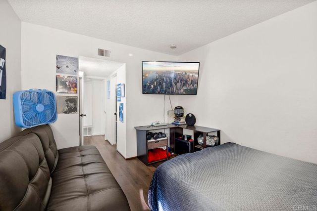1050 E Washington Ave 62, Escondido, CA 92025