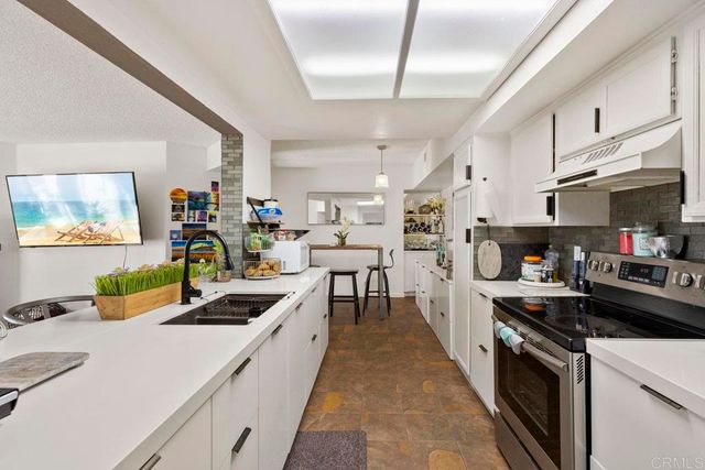 1050 E Washington Ave 62, Escondido, CA 92025