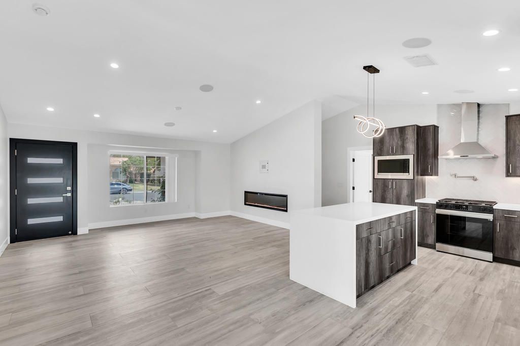 69835 Bluegrass Way, Cathedral City, CA 92234