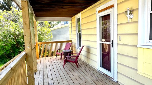 406 S Genesee Street, Morrison, IL 61270