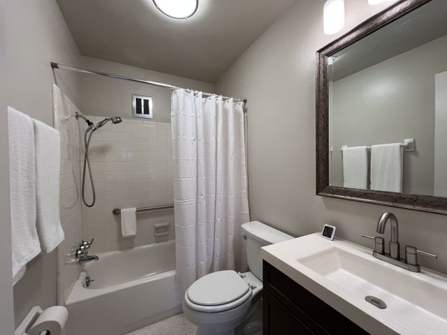 2601 Hillsboro Pike Apt K2, Nashville, TN 37212