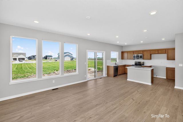 3401 SE Bannister Drive, Ankeny, IA 50021