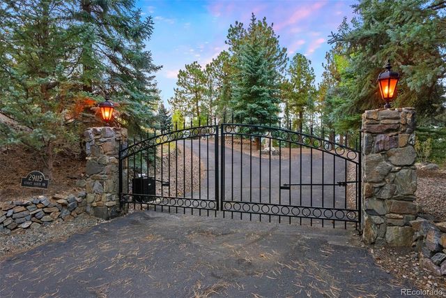 29115 Summit Ranch Drive, Golden, CO 80401