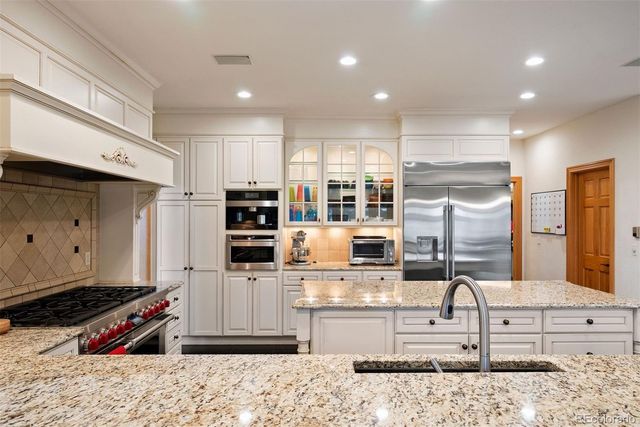 29115 Summit Ranch Drive, Golden, CO 80401