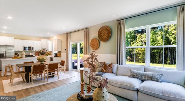 5333 NEWPORT CIR, White Plains, MD 20695