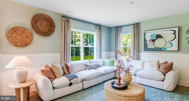 5333 NEWPORT CIR, White Plains, MD 20695