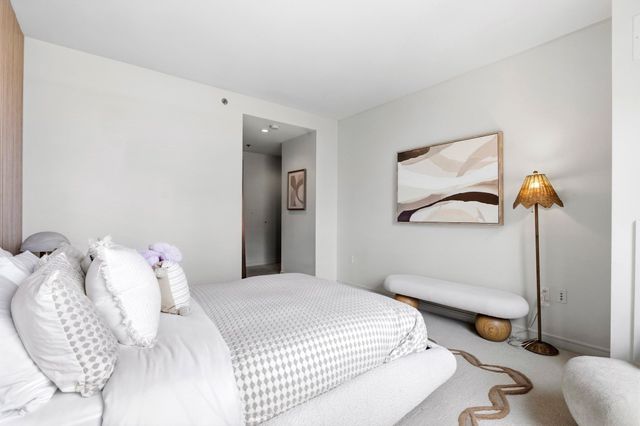 580 Washington St 1207, Boston, MA 02111