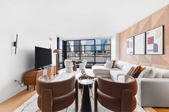 580 Washington St 1207, Boston, MA 02111