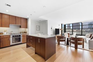 580 Washington St 1207, Boston, MA 02111
