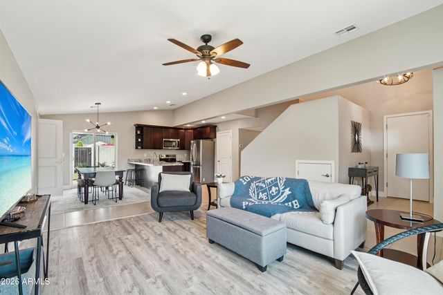 2644 E SYLVIA Street, Phoenix, AZ 85032