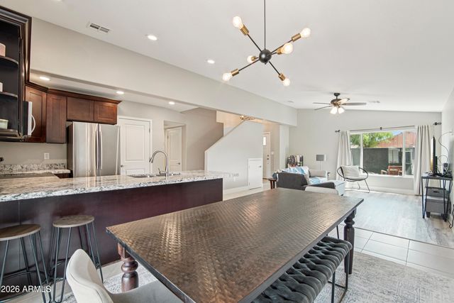 2644 E SYLVIA Street, Phoenix, AZ 85032